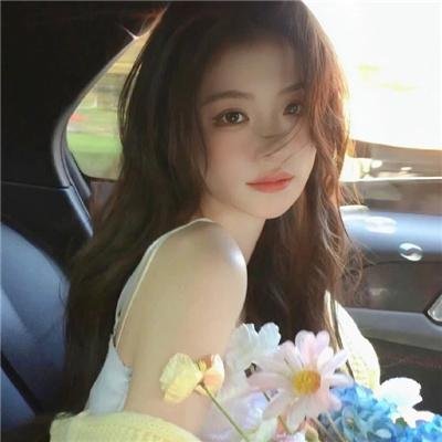 夜阑引他入梦来